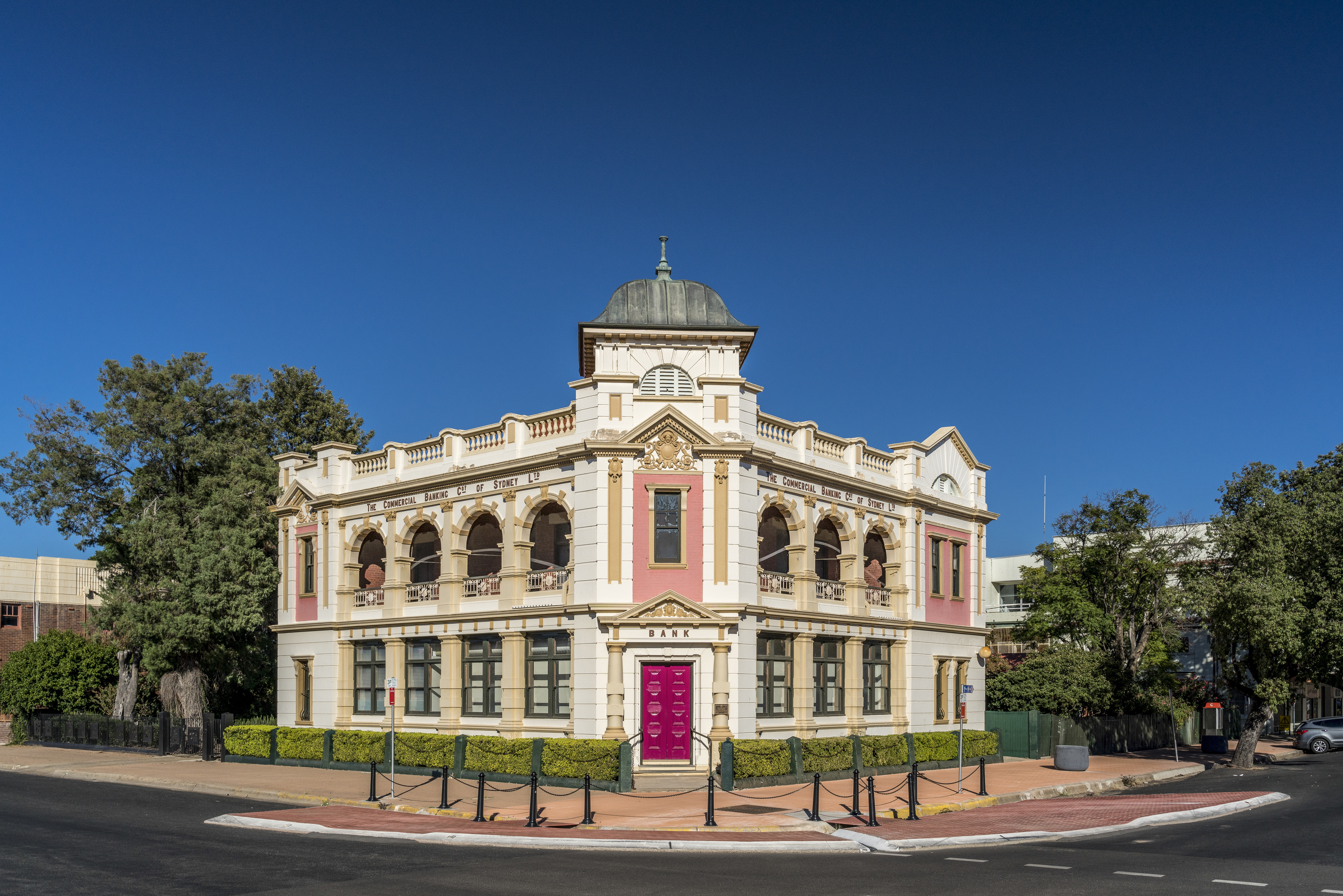166912 56 - Moree