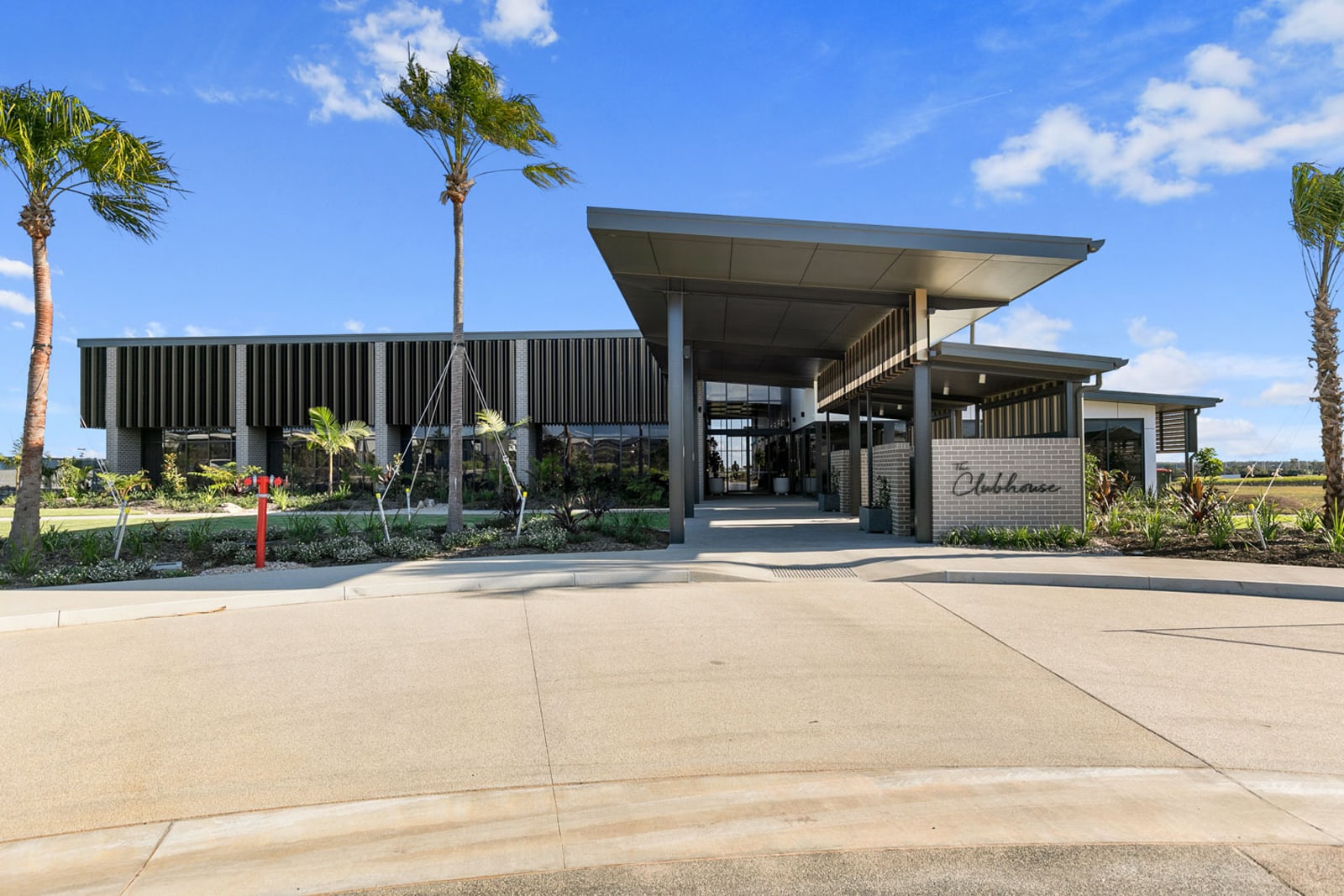 Clubhouse Latitude25 Clubhouse 143A0574 - Clubhouse