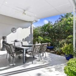 0Q2A0385 1 250x250 - Home 53