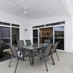 143A3335 1 250x250 - Home 68