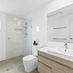 0Z8A9808 1 250x250 - Home 90