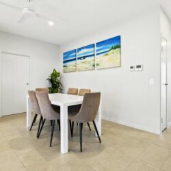 0Z8A9845 1 250x250 - Home 90