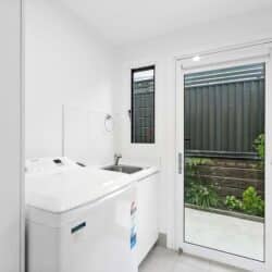 0Q2A4341 1 250x250 - Home 215