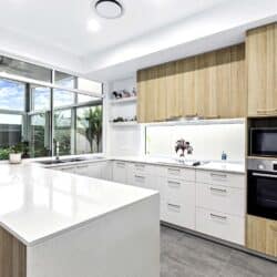 0Q2A4444 1 250x250 - Home 162