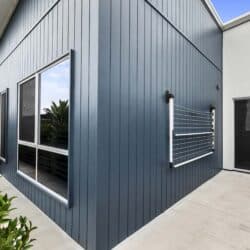 0Q2A4481 1 250x250 - Home 162