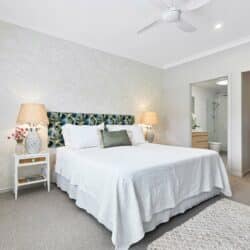 0Q2A8698 1 250x250 - Home 237