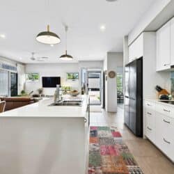 0Q2A8706 1 250x250 - Home 237