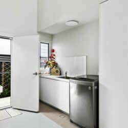 0Q2A8738 1 250x250 - Home 237