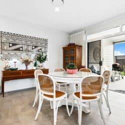 0Q2A8749 1 250x250 - Home 237