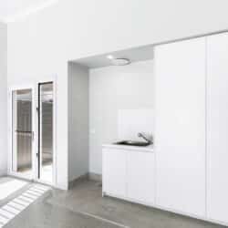 143A7851 1 250x250 - Lot 262