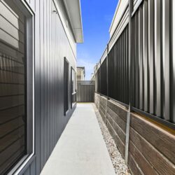 143A7961 1 250x250 - Lot 262