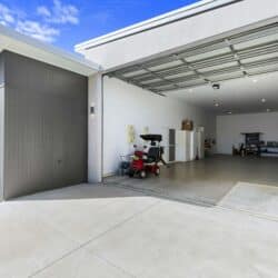 143A0553 1 Copy Copy 250x250 - Home 22