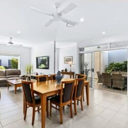 143A0609 1 Copy Copy 250x250 - Home 22